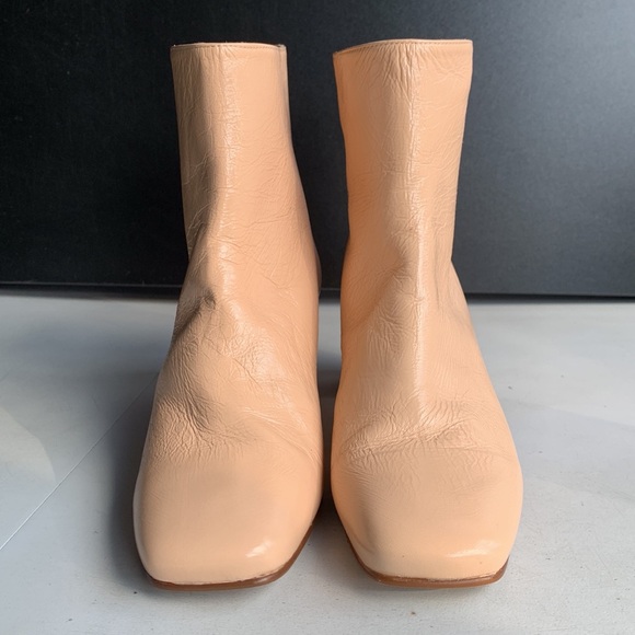 Stuart Weitzman Ankle Boots Women’s 6.5‎ Nude Beige Leather Zip Booties Heeled - Picture 9 of 16